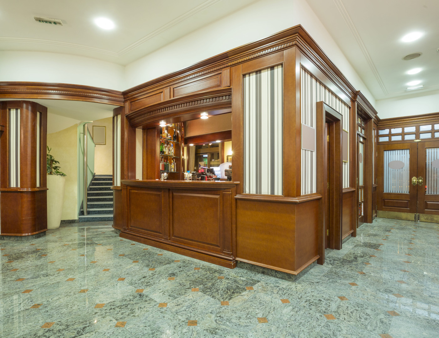 Стойка ресепшн Тенсель — фото № 8